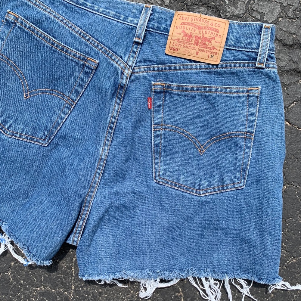 LEVIS CUTOFFS